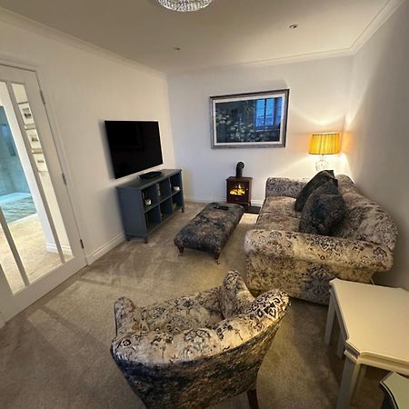 Luxury Moffat Apartment - High End Furnishing Exterior photo